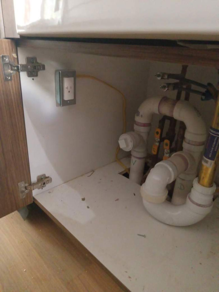 Kitchen Drain Unclogging
